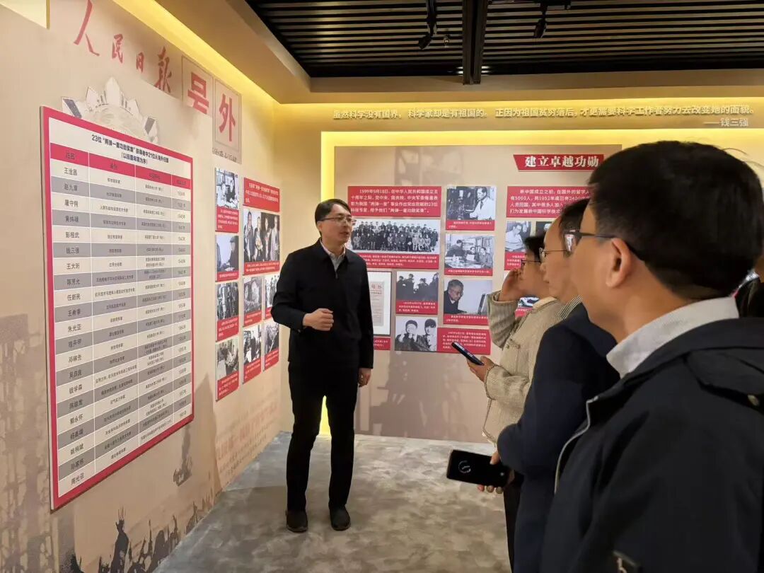 0414-1-4.jpg 0414-1-4.jpg